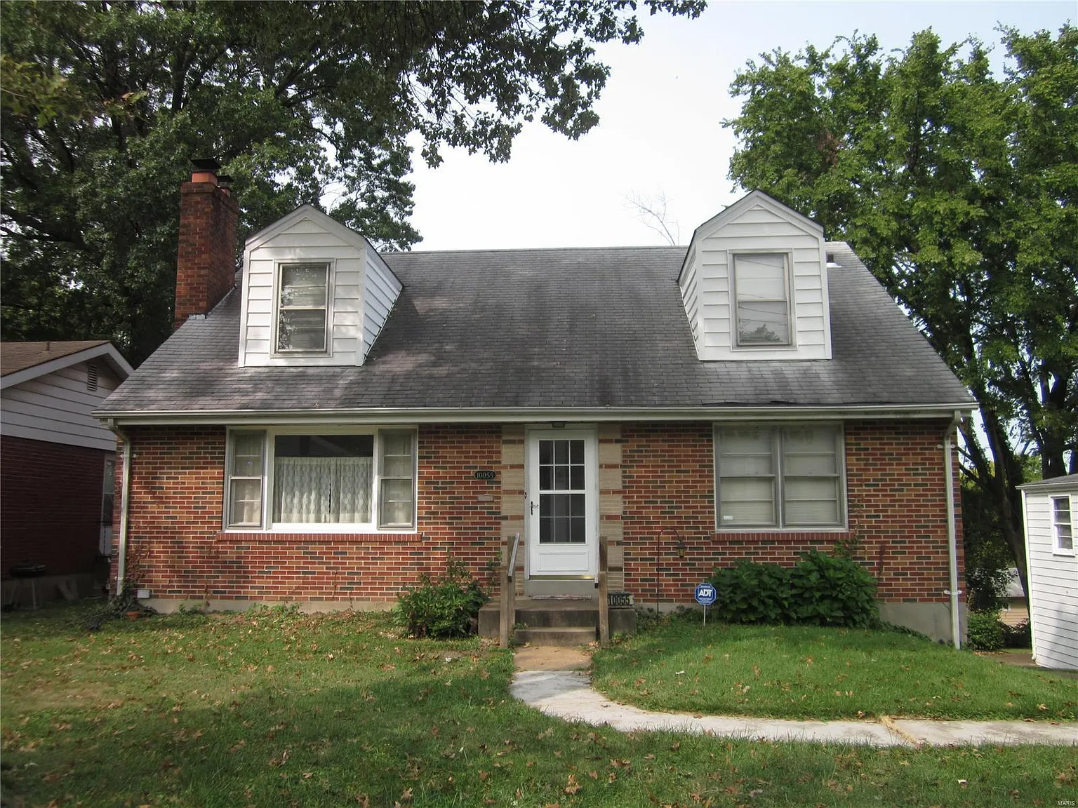 10055 Sheldon Dr photo 1