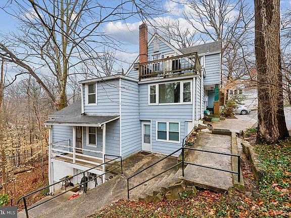 3rd image of 700 Chaney Dr