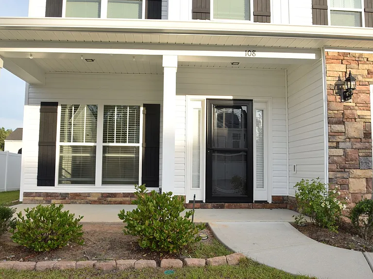 108 Big Cypress Ct — Photo 2