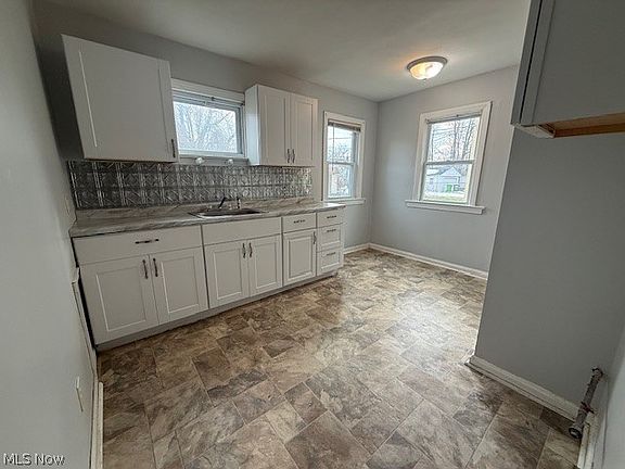 3rd image of 4377 Ingleside Rd