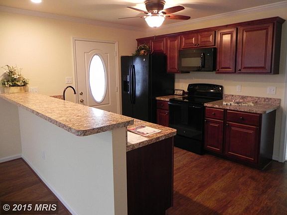 4th image of 131 Wilkins Dr