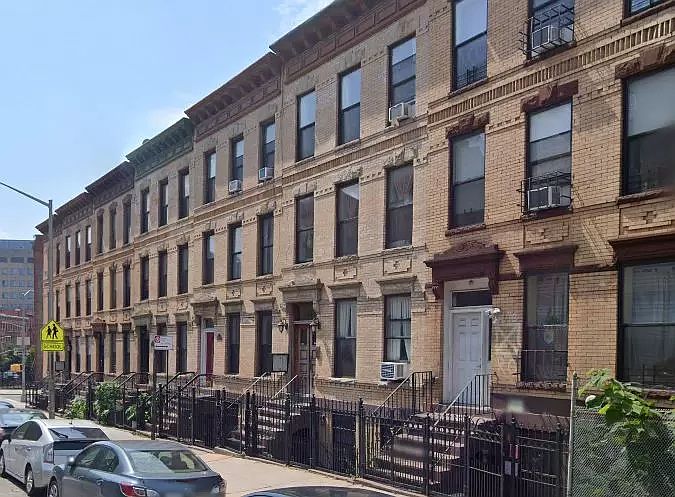 2nd image of 6 Convent Ave #4
