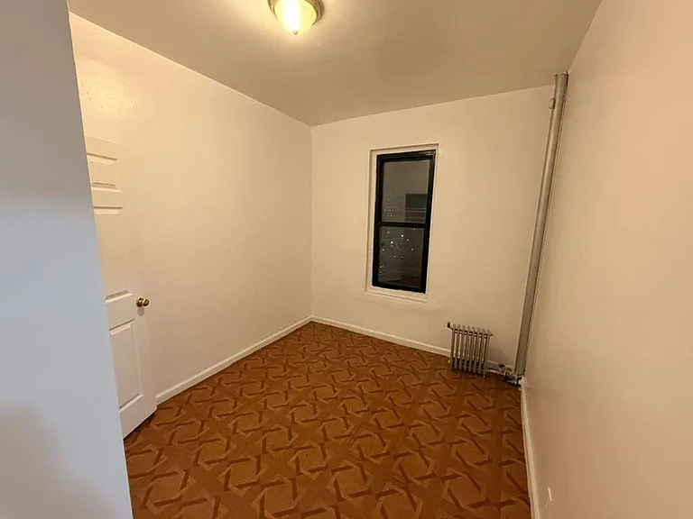 1841 Mohegan Ave #1555 — Photo 10