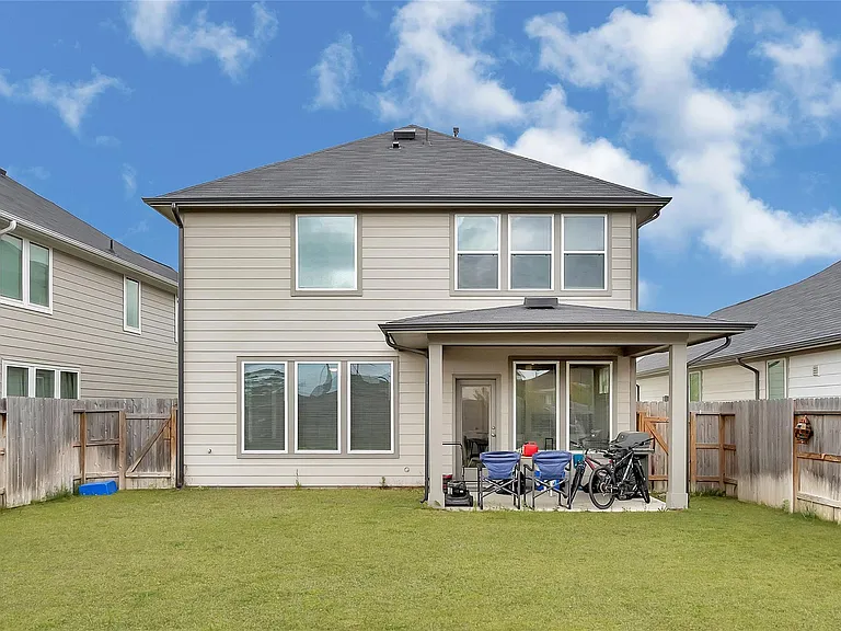 7218 Clearwater Cove Dr — Photo 23