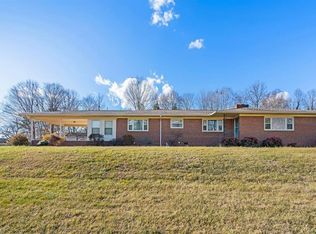 103 Longview Rd, High Point, NC 27260