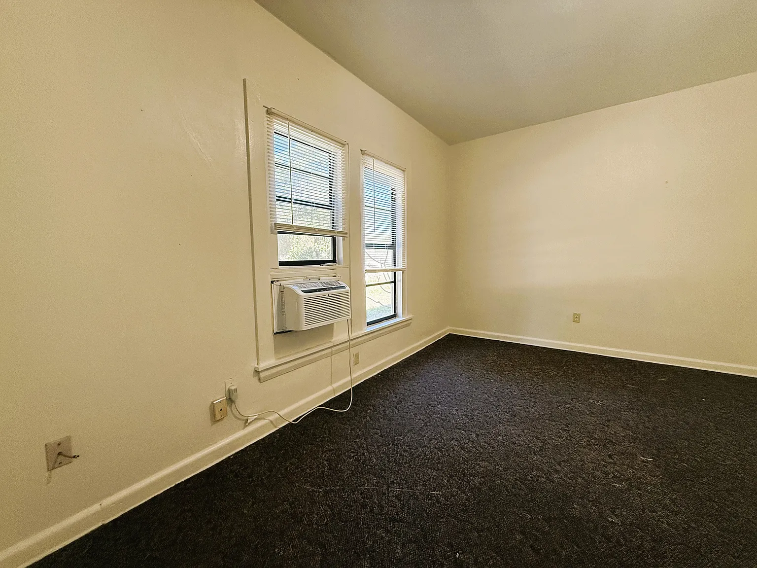 315 Ridge Manor Drive - 3 — Photo 4