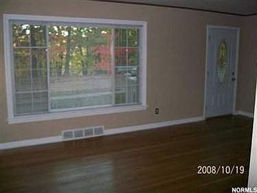 5th image of 1834 Glenridge Rd