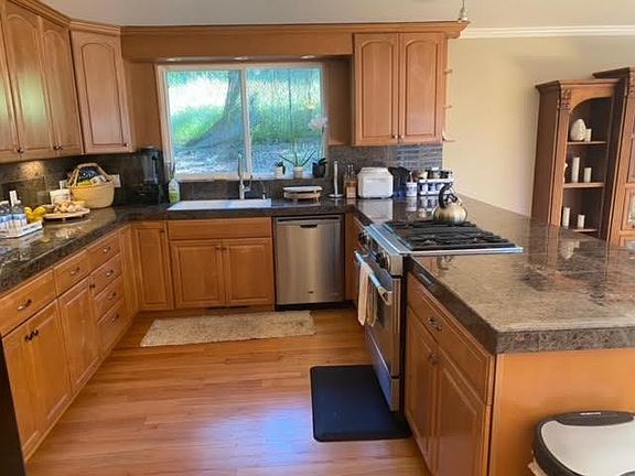 4th image of 163 Alta Dr
