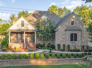 770 Cooks Cove Rdg, Clover, SC 29710