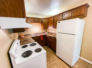 2500 Fiedler Ln APT 10, Madison, WI 53713