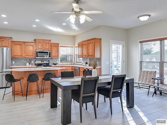 5th image of 3316 N 196th Ave