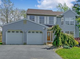 39 Sunny Woods Ln, Jackson, NJ