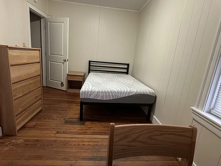 328 Susquehanna St #1 — Photo 9