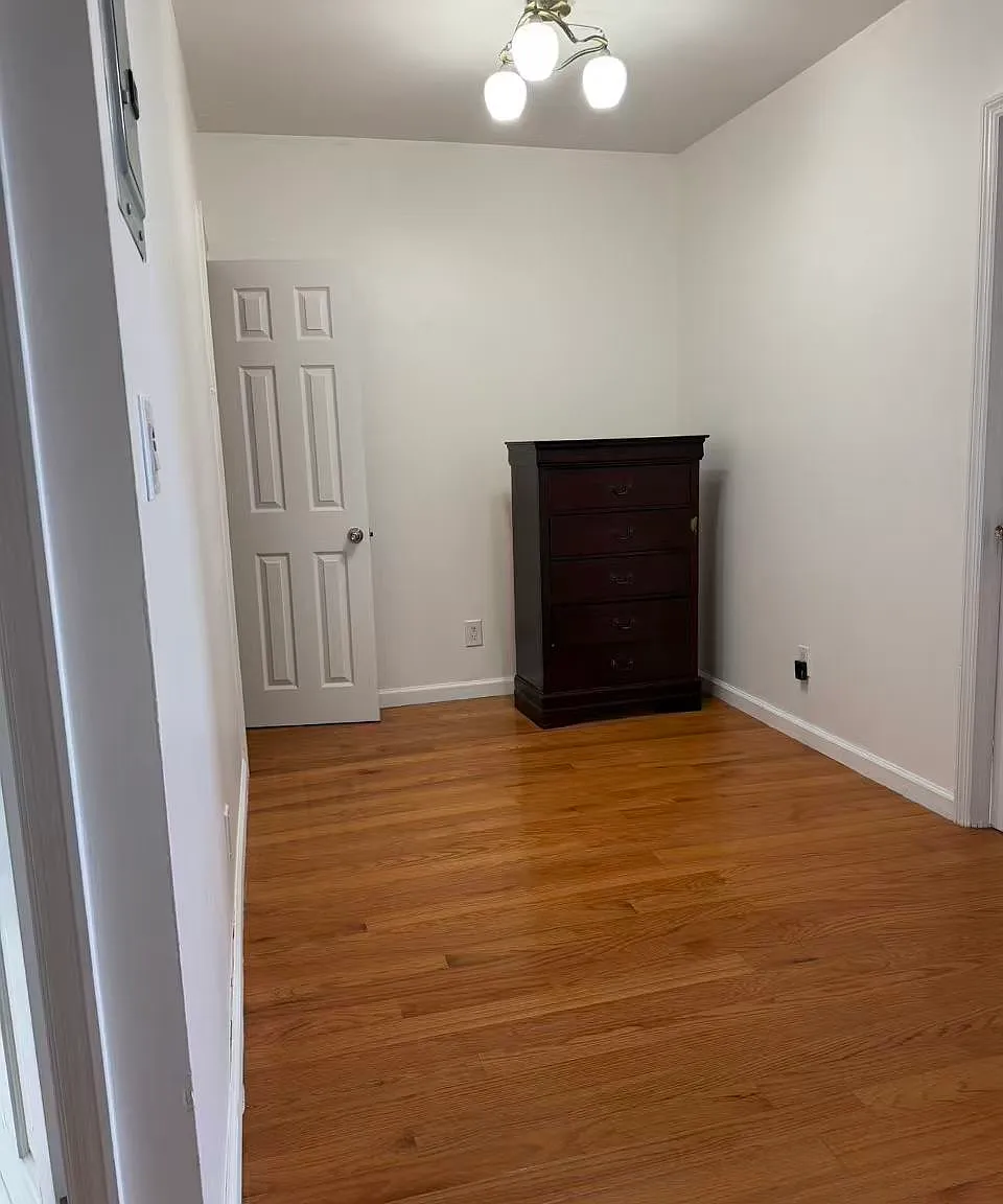 2 bed, $2,600 — Photo 3
