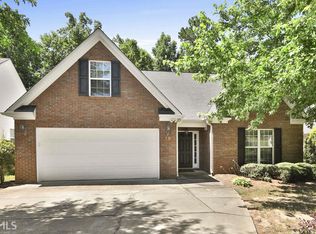 18 Pacific Ave #323, Sharpsburg, GA 30277