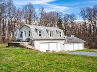99 Fredericksville Rd, Mertztown, PA 19539