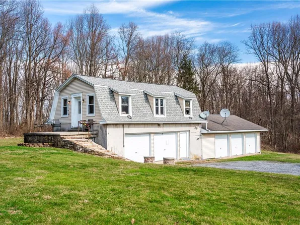 99 Fredericksville Rd, Mertztown, PA 19539