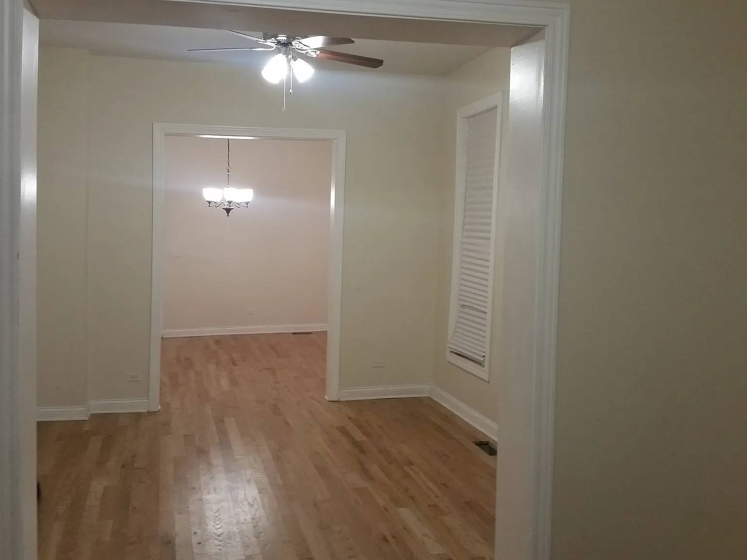 4 bed, 1400 sqft, $2,200 — Photo 1