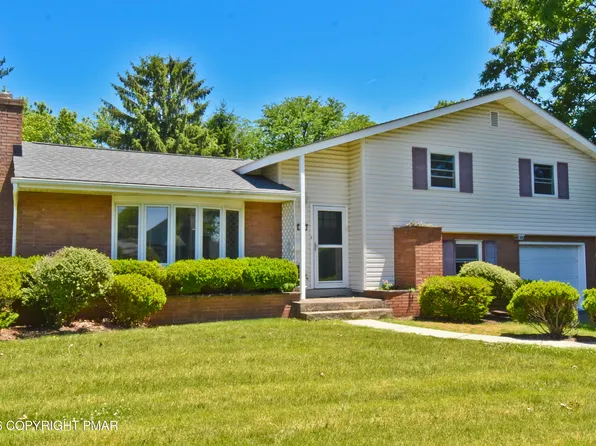 411 Barrett Rd, Emmaus, PA 18049