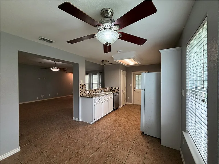 6629 Kodiak Dr — Photo 8