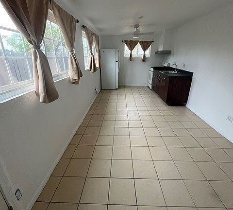 3rd image of 529 Hibiscus Ct #1