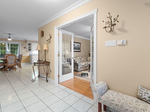4th image of 68 Two Rivers Dr
