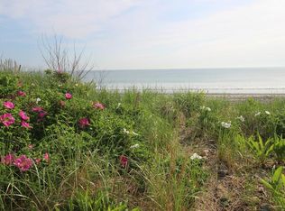 27 Beach Ave, Hull, MA 02045