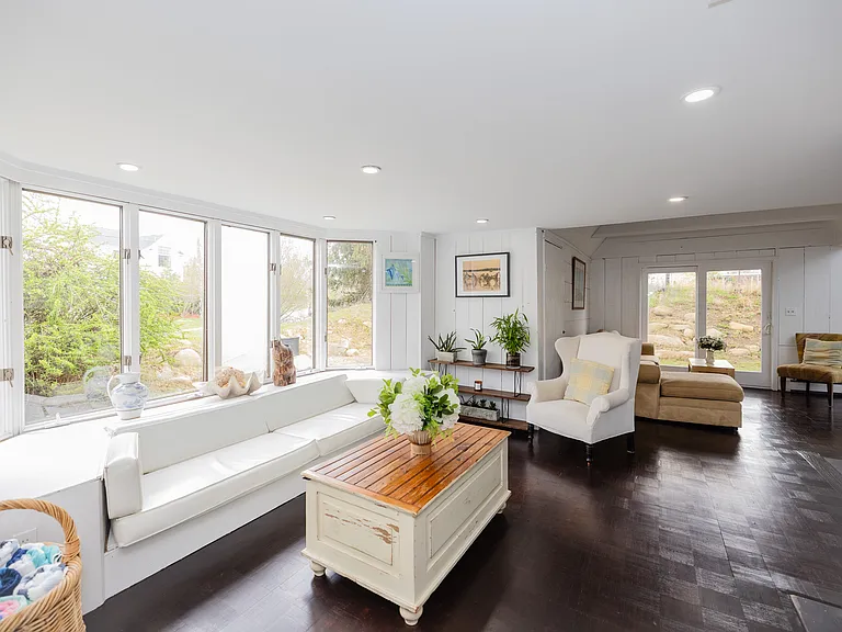 21 S Elroy Dr — Photo 9