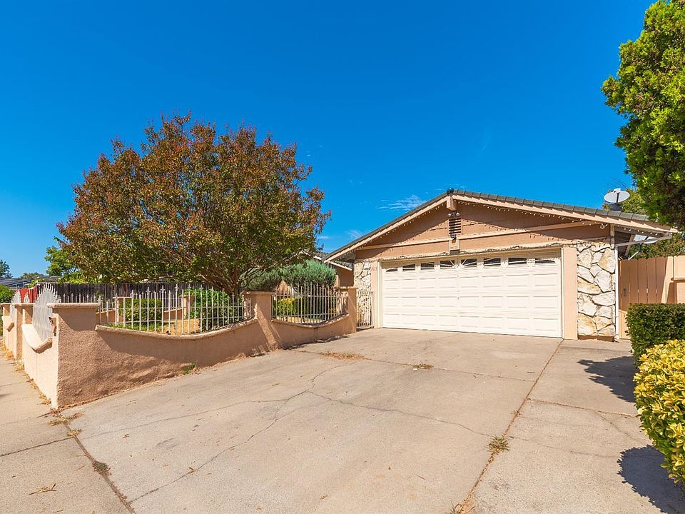 1st image of 7613 McMullen Way