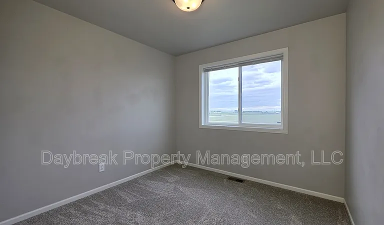 6305 83rd Ave S — Photo 11