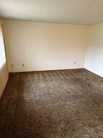 2 bed, 750 sqft, $1,800 — Photo 3