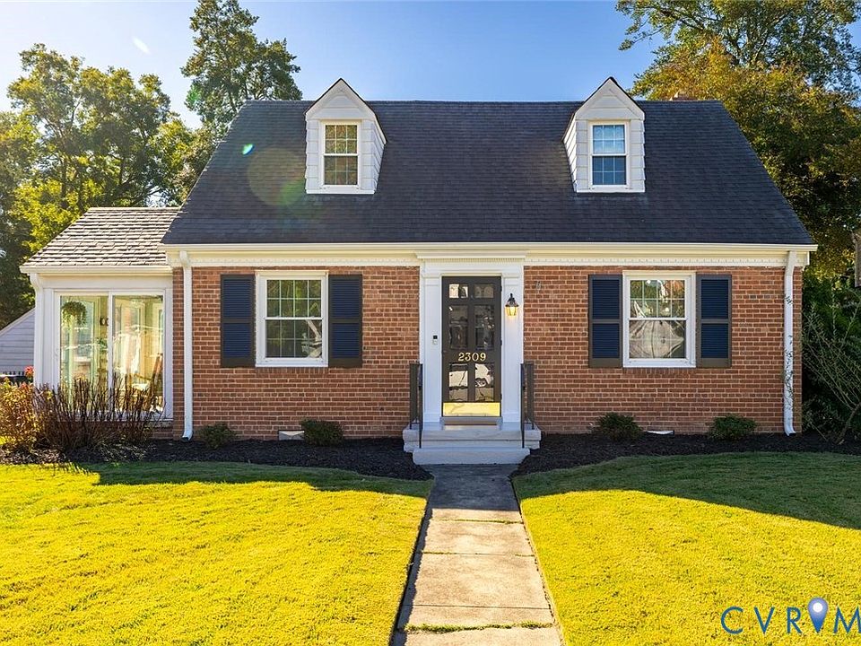 1st image of 2309 Essex Rd