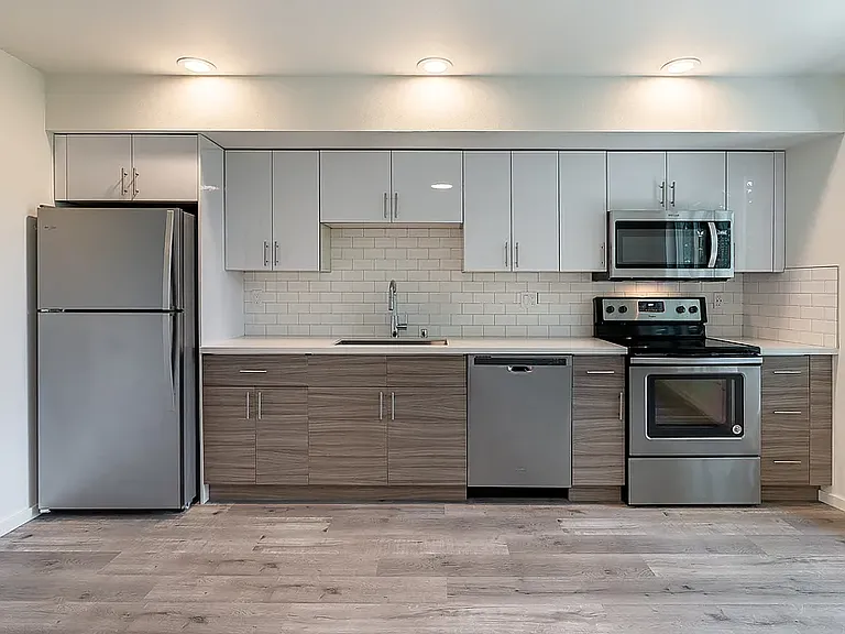 Reverie on Beacon Hill! Modern city living! — Photo 1