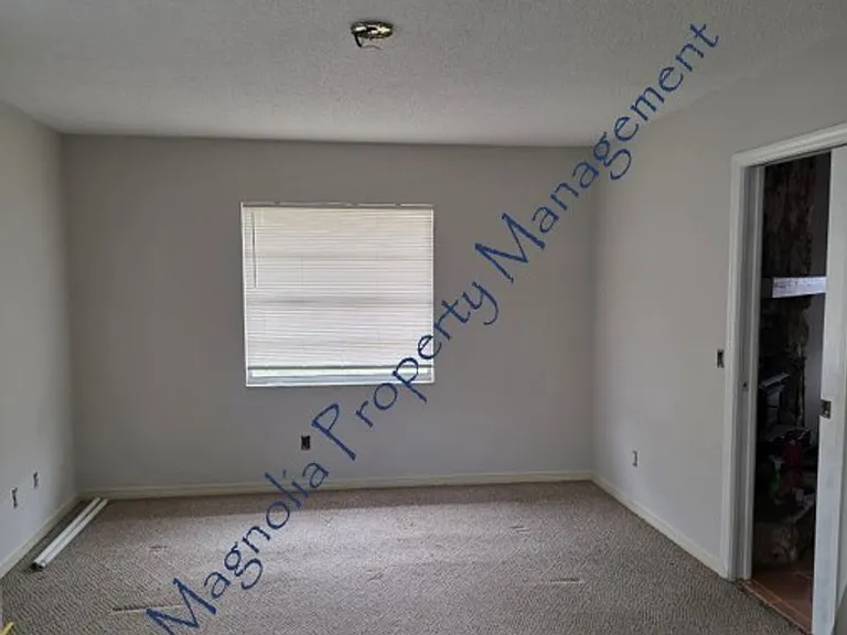 9387 Junior Ave — Photo 8