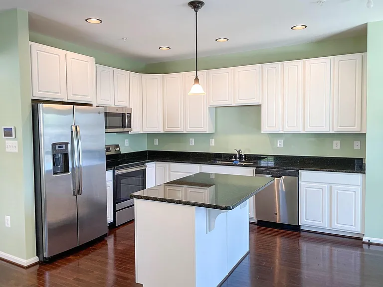 45722 Bethfield Way — Photo 4