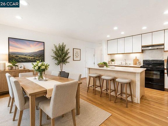 4th image of 2091 Ascot Dr Unit 130