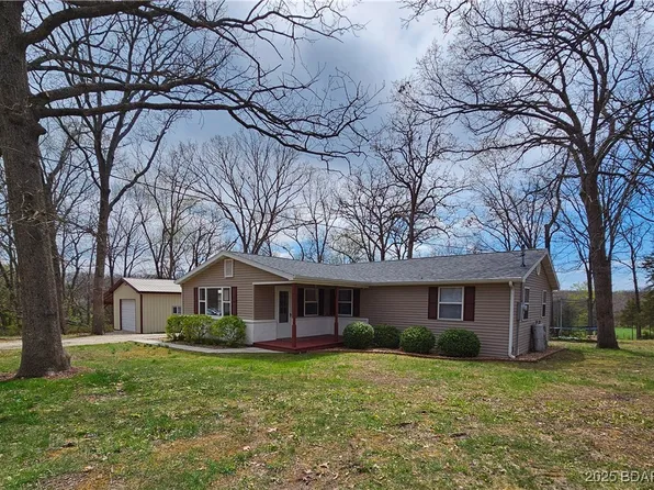 26 Lyons Rd, Eldon, MO 65026