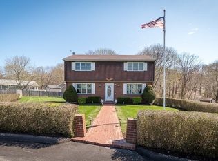 6 Saint Peter Ln, Gloucester, MA 01930