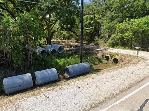 4th image of 4859 County Road 288