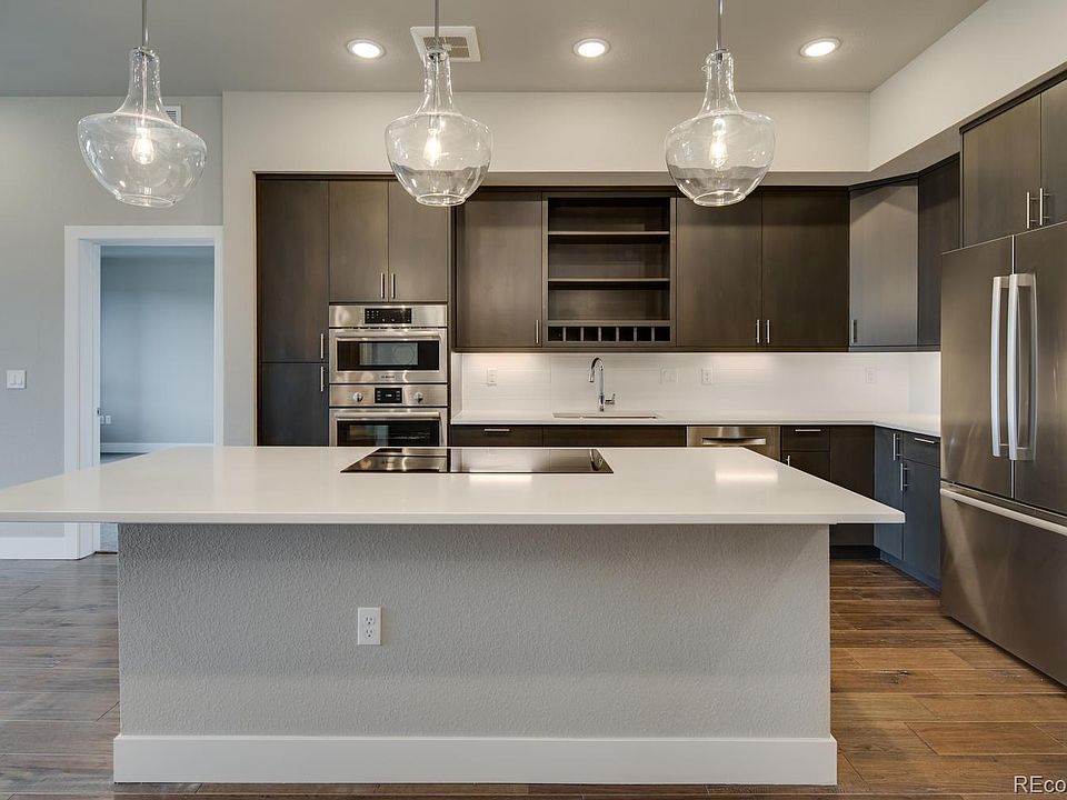 1st image of 6618 E Lowry Blvd Unit 206