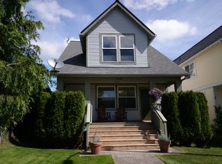 2914 S Frontenac St, Seattle, WA 98108