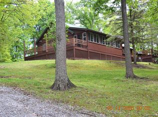 5679 Lakeside Dr, Hesston, PA 16647