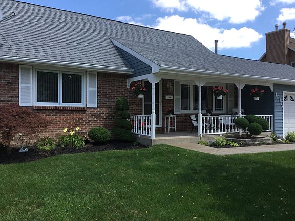 2nd image of 1517 Benjamin Dr