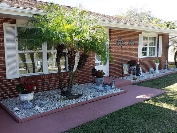 5th image of 402 Ferris Dr