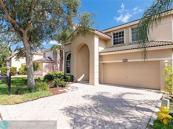 2nd image of 11633 NW 11th Pl