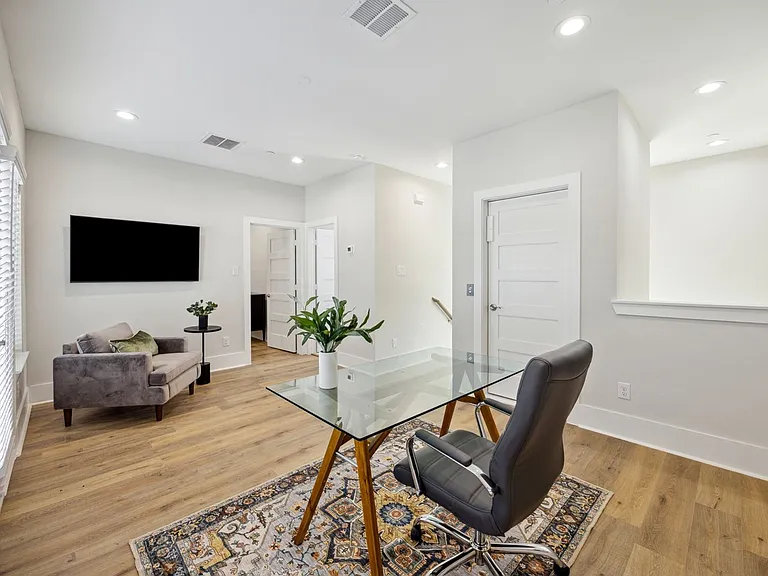 1618 Ojeman Rd #C — Photo 26