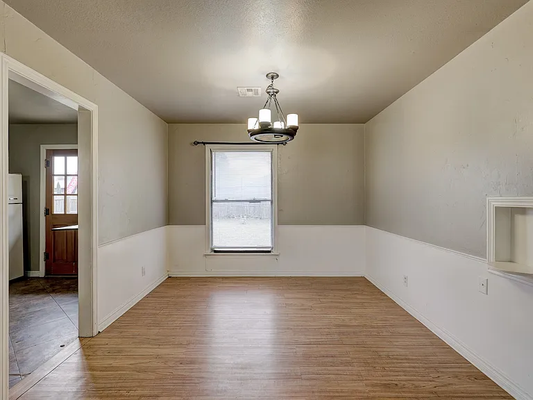 2849 Cambridge Ct — Photo 23