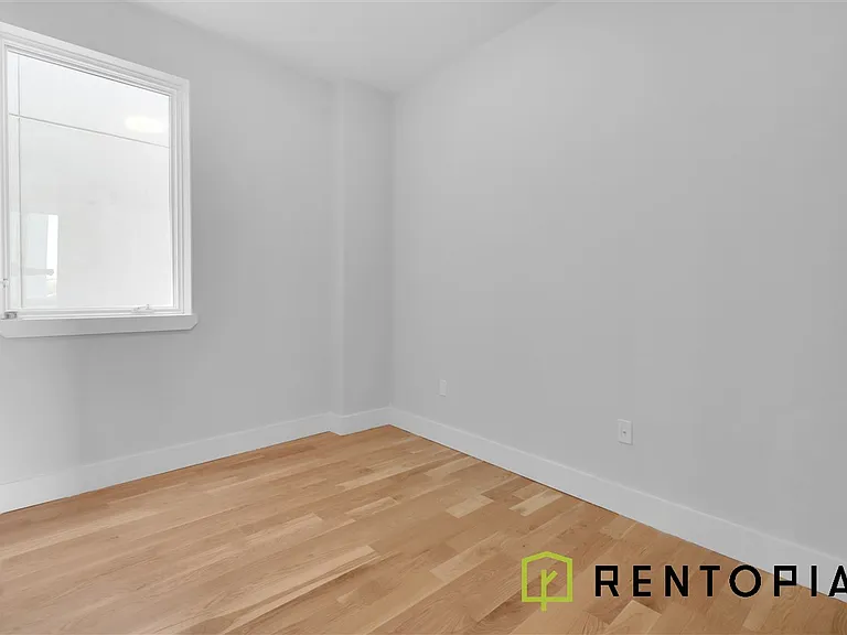 411 Meeker Ave #308N — Photo 6