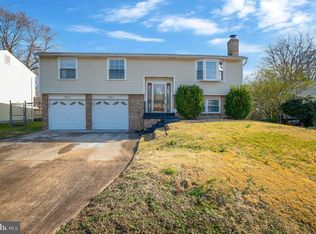 7921 Fitzroy St, Alexandria, VA 22309