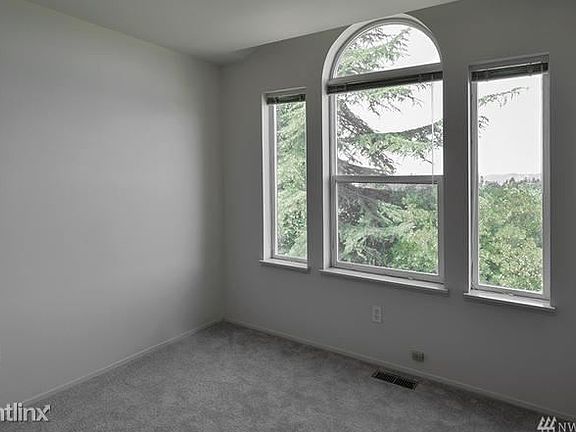 5th image of 1844 S 250th Pl
